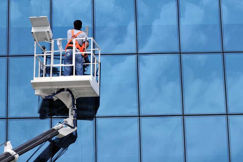 Reasons to Hire Professional Retail Facility Maintenance Services for Your Commercial Building