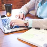 Why Do People Opt For Online Courses